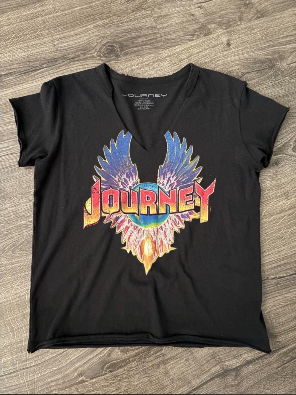 Journey Women's Black V-Neck Graphic Band Tee